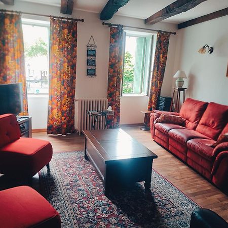 Maison Lafayette Saint-Geniez-dʼOlt Eksteriør bilde